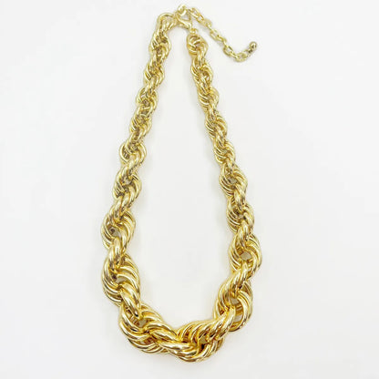 Simple Style Solid Color Twist Alloy Wholesale Necklace