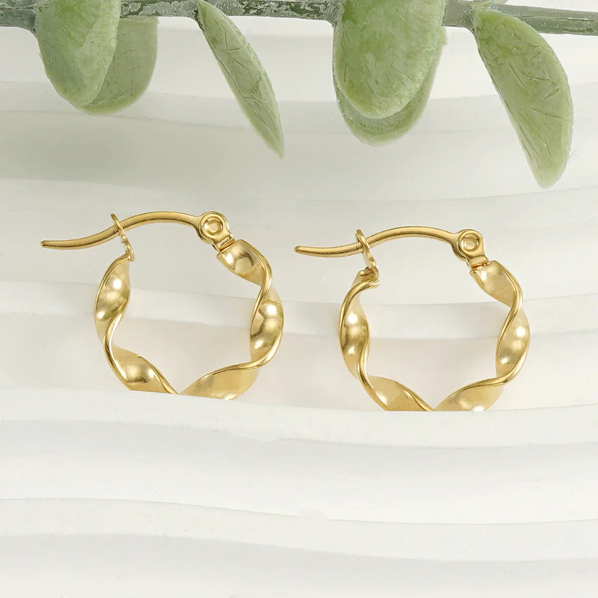 Simple Style Solid Color Twist Titanium Steel Hoop Earrings 1 Pair