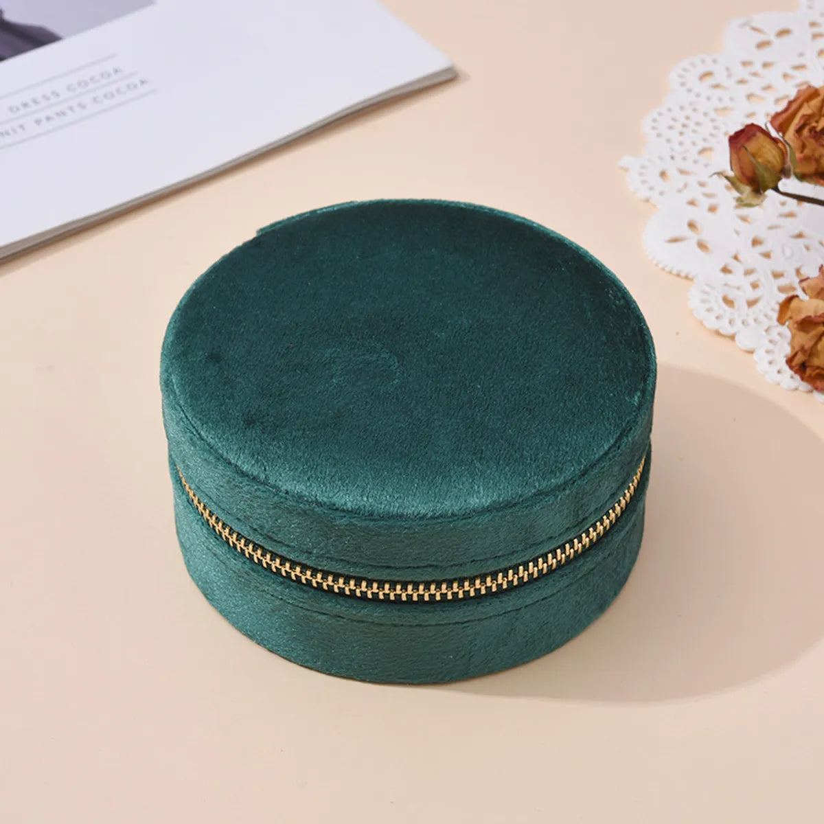 Simple Style Solid Color Velvet Jewelry Boxes