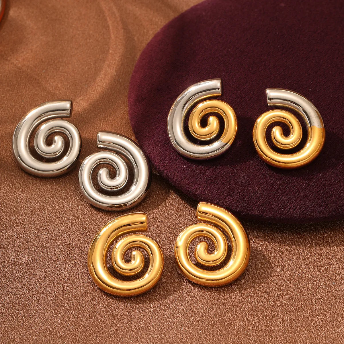 Simple Style Spiral Stainless Steel Ear Studs 1 Pair