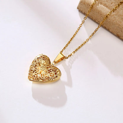 Simple Style Star Heart Shape Stainless Steel Plating Hollow Out Gold Plated Pendant Necklace Locket Necklace