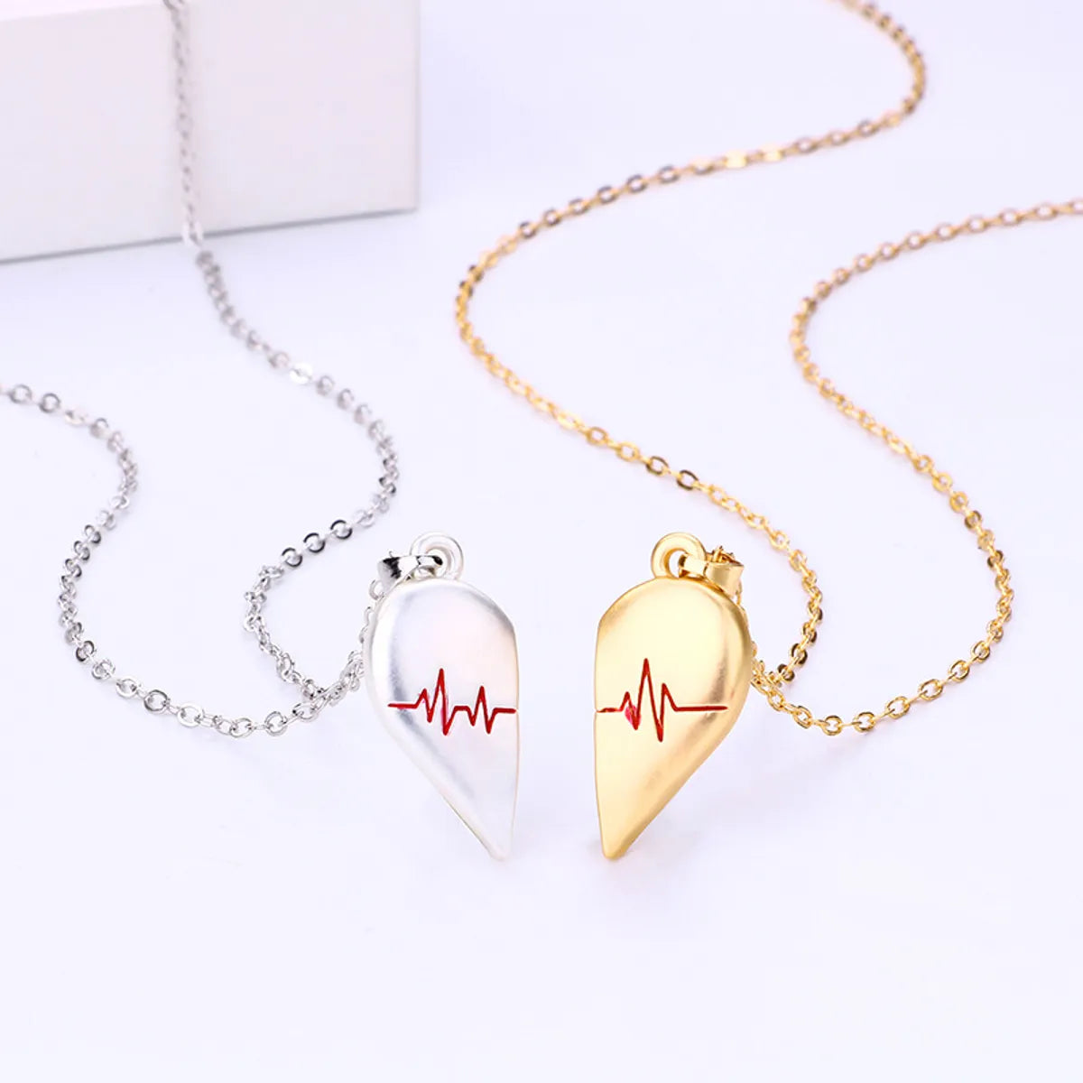 Simple Style Streetwear Electrocardiogram Heart Shape Alloy Plating Valentine'S Day Couple Pendant Necklace