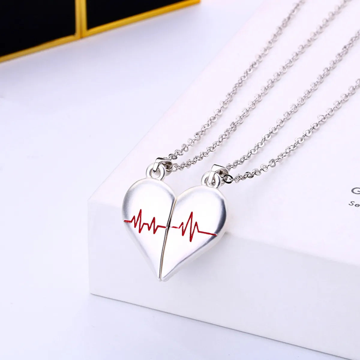 Simple Style Streetwear Electrocardiogram Heart Shape Alloy Plating Valentine'S Day Couple Pendant Necklace