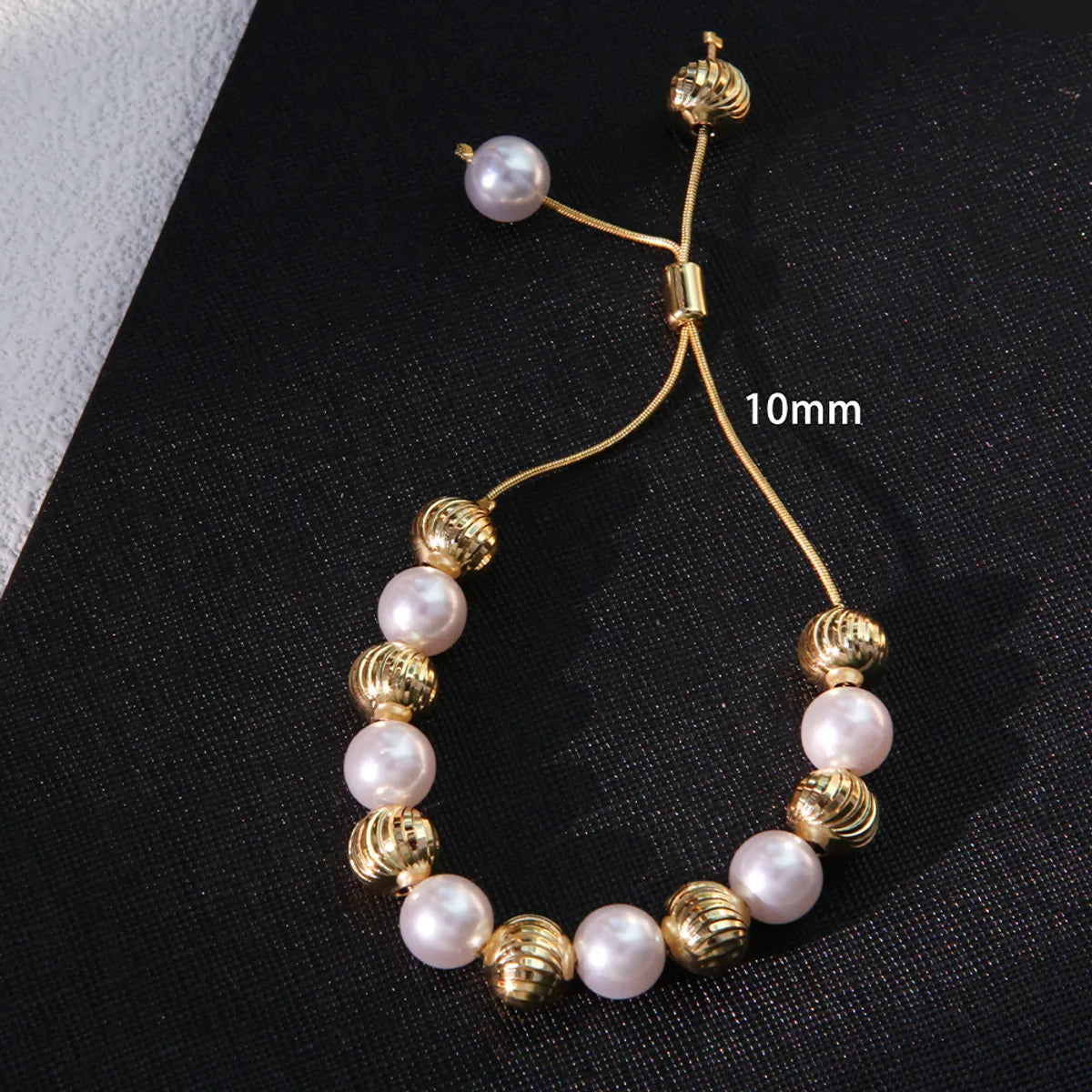 Simple Style Streetwear Round Imitation Pearl Copper Beaded Plating 18k Gold Plated Women'S Bracelets