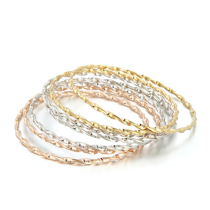 Simple Style Streetwear Solid Color Stainless Steel 18K Gold Plated Wristband In Bulk