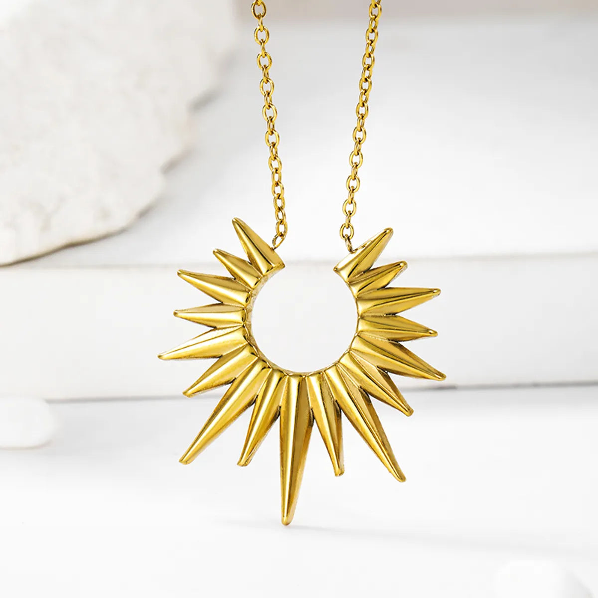 304 Stainless Steel Simple Style Polishing Plating Sun Pendant Necklace