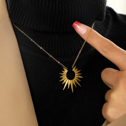 304 Stainless Steel Simple Style Polishing Plating Sun Pendant Necklace