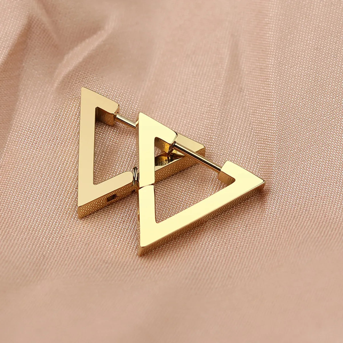 Simple Style Triangle Hexagon Titanium Steel Plating Drop Earrings 1 Pair