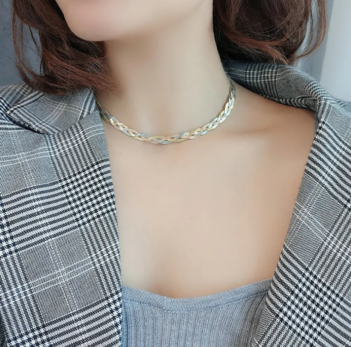 Simple Style Twist Titanium Steel Gold Plated Necklace 1 Piece