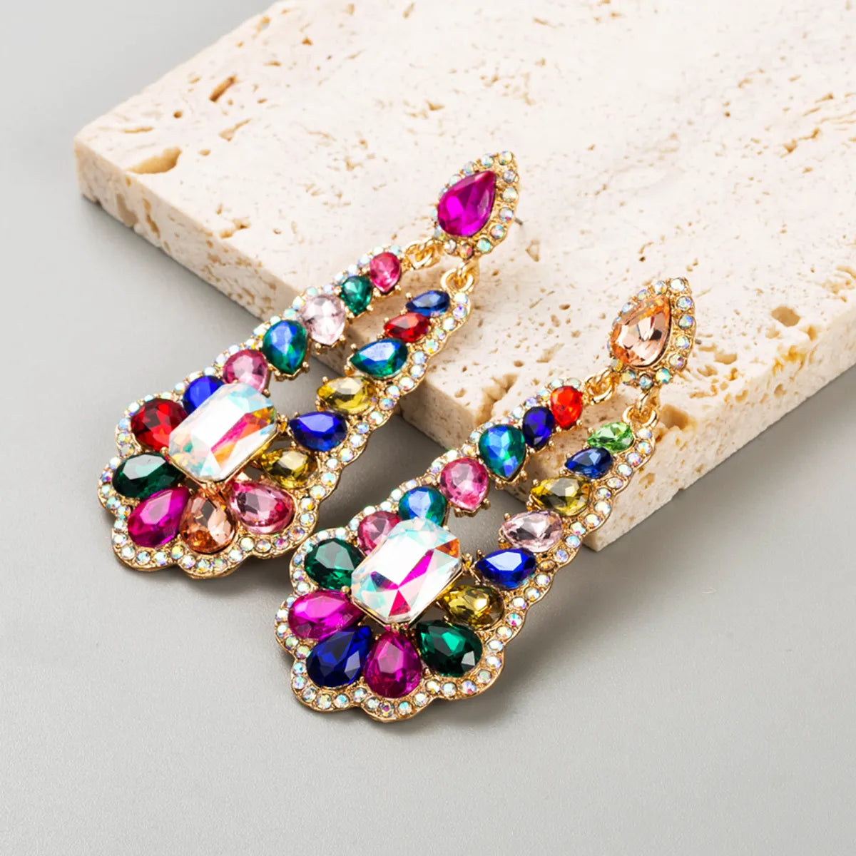 Simple Style Water Droplets Alloy Plating Inlay Rhinestones Glass Gold Plated Silver Plated Women'S Drop Earrings