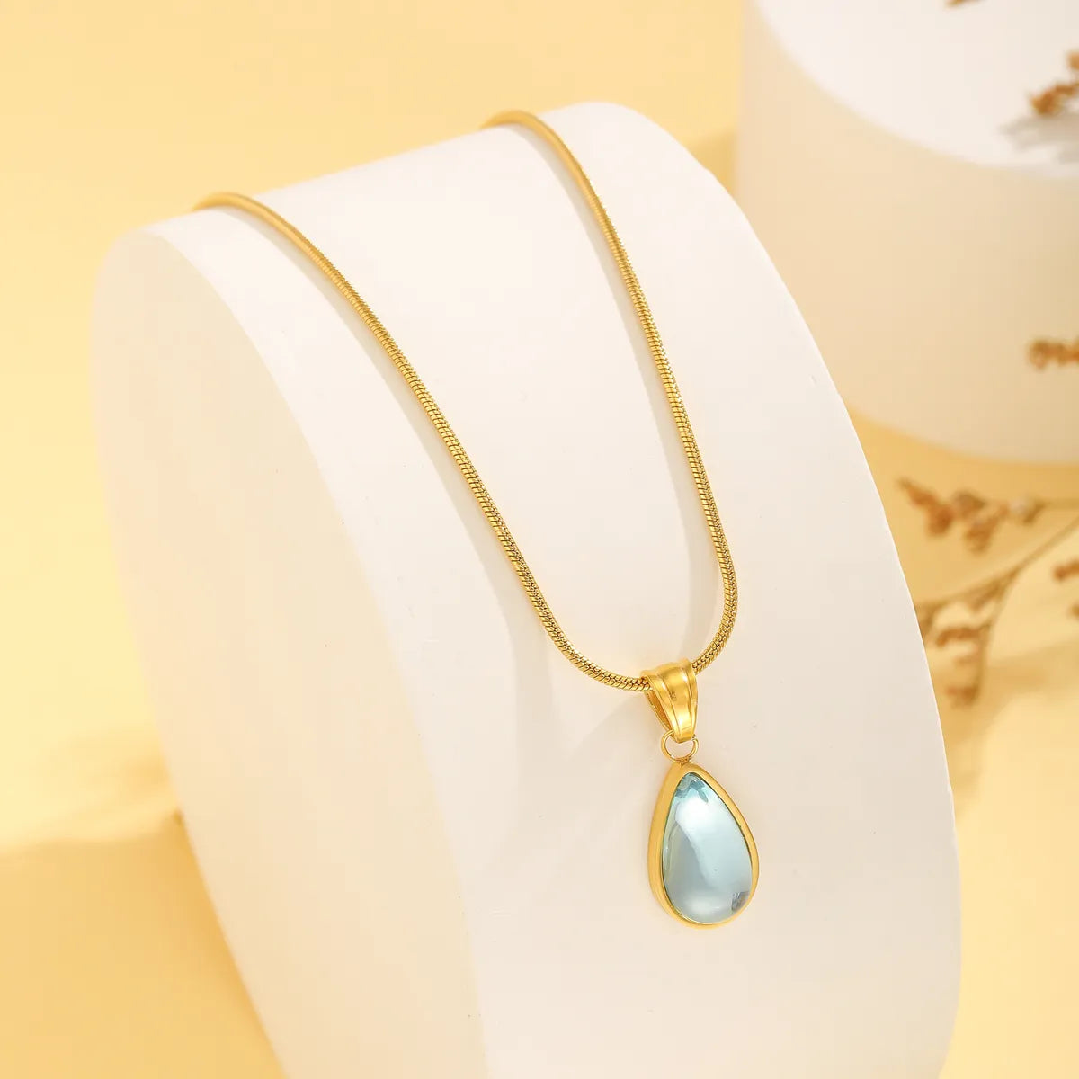 Simple Style Water Droplets Heart Shape Rectangle Titanium Steel Plating Inlay Zircon 18k Gold Plated Pendant Necklace