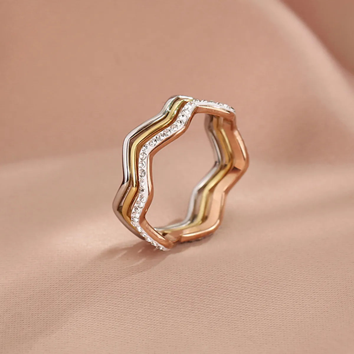 Simple Style Waves Stainless Steel Plating Rhinestones Rings