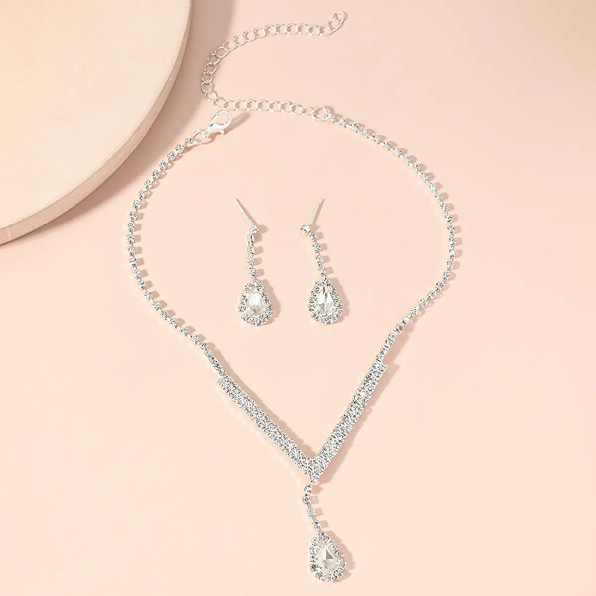 Simple Water Drop Pearl Pendant Fashion Alloy Necklace Earring Set