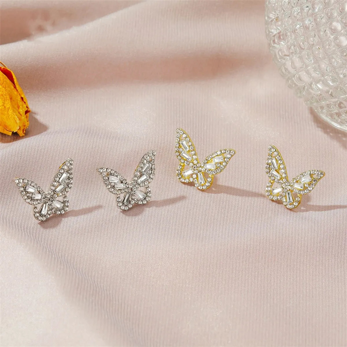 Simple Zircon Butterfly Women's Gentle Ladies Style Crystal Earrings