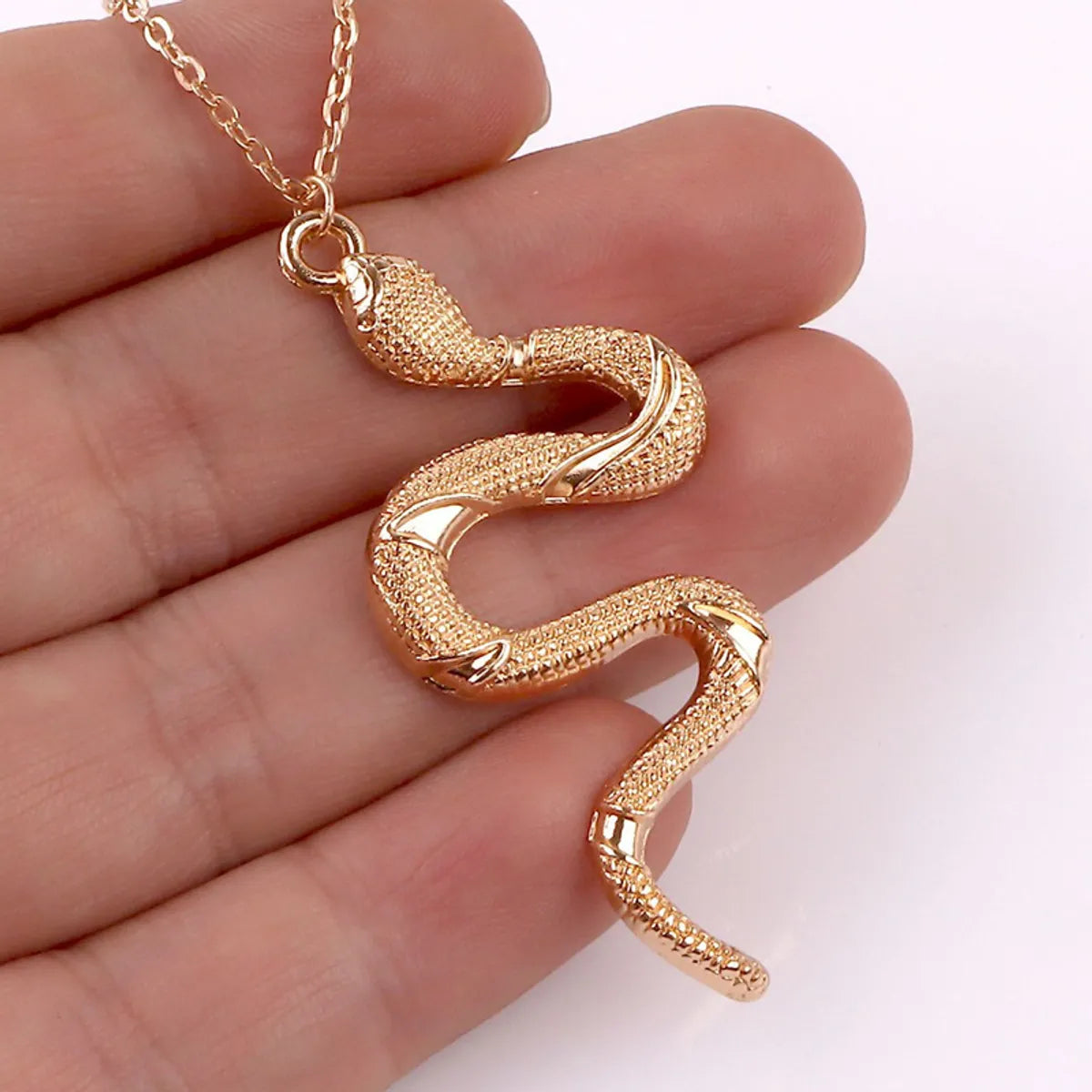 Snake Alloy Plating Metal Women'S Pendant Necklace