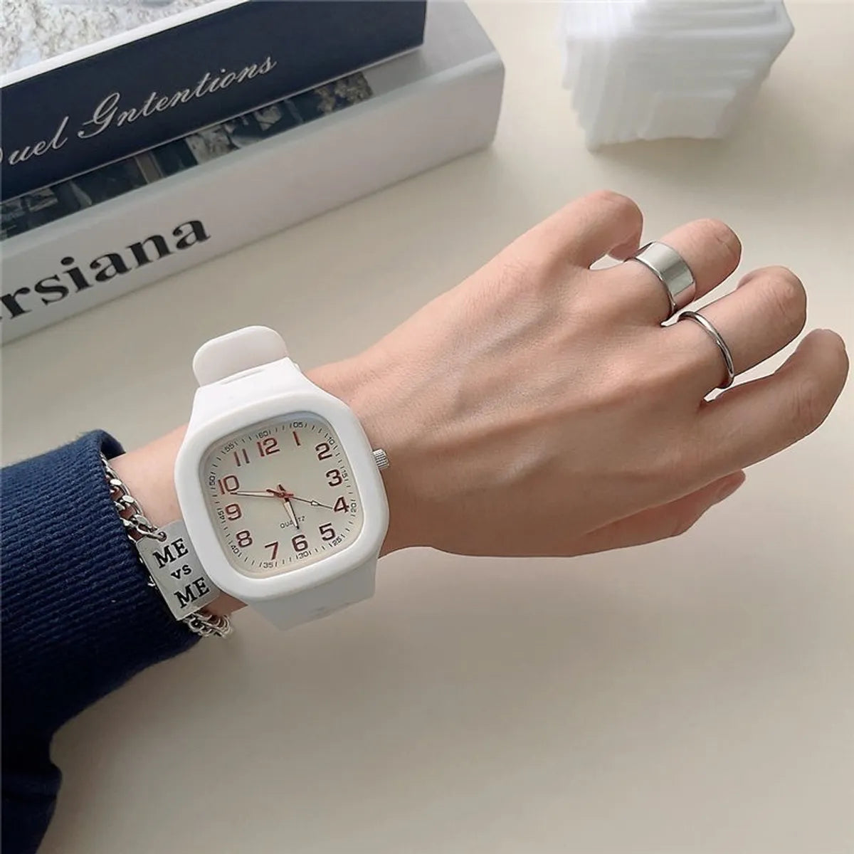 Sports Solid Color Quartz Women'S Watches