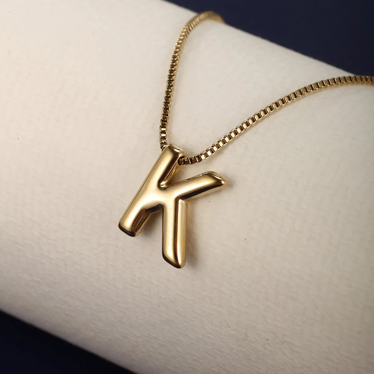 Stainless Steel 14K Gold Plated XUPING Simple Style Letter Necklace