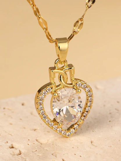 Stainless Steel 18K Gold Plated Elegant Glam Luxurious Oval Heart Shape Hollow Out Inlay Zircon Pendant Necklace