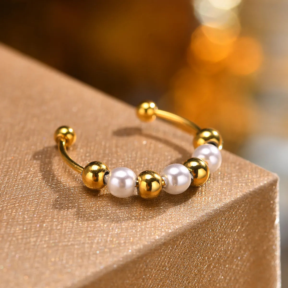 304 Stainless Steel 18K Gold Plated Elegant Simple Style Beaded Geometric Artificial Pearls Open Rings