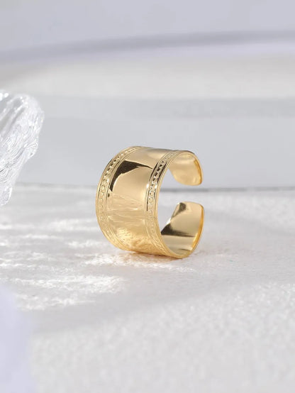 304 Stainless Steel 14K Gold Plated 18K Gold Plated Elegant Simple Style Solid Color Rings