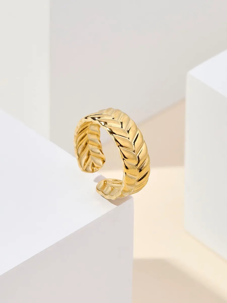 304 Stainless Steel 14K Gold Plated 18K Gold Plated Elegant Simple Style Solid Color Rings