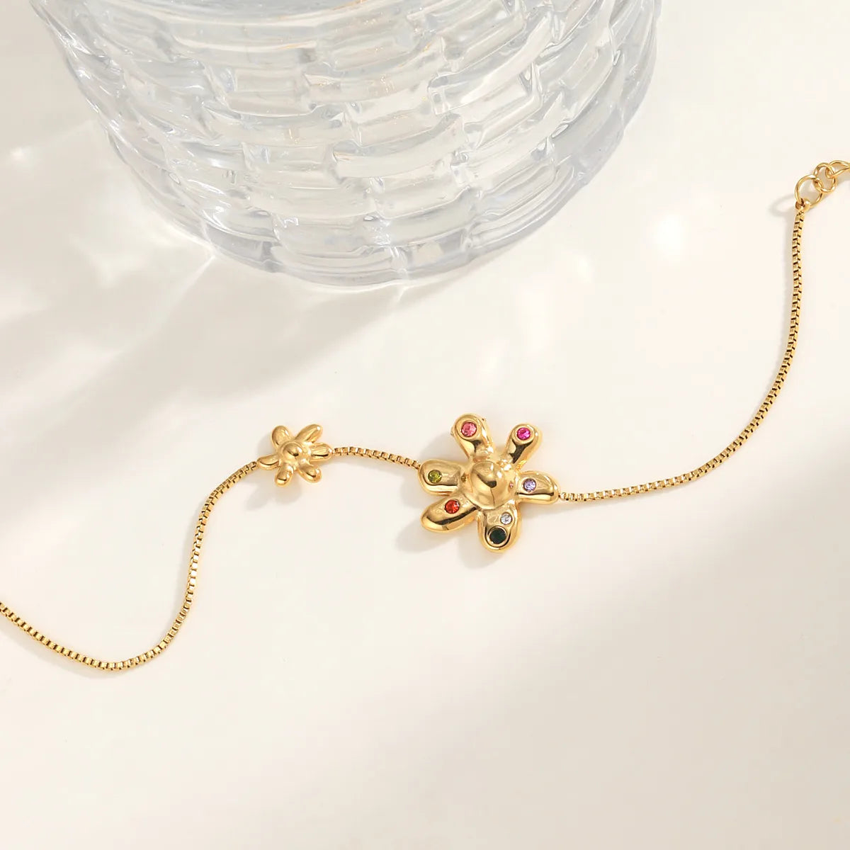 Elegant Streetwear Flower 304 Stainless Steel 14K Gold Plated Zircon Bracelets In Bulk