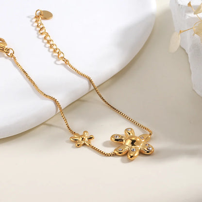 Elegant Streetwear Flower 304 Stainless Steel 14K Gold Plated Zircon Bracelets In Bulk