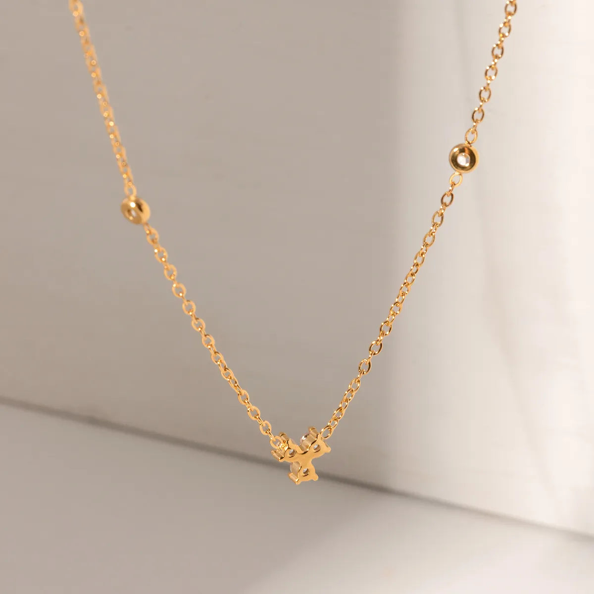 Stainless Steel 18K Gold Plated IG Style Simple Style Shamrock Inlay Rhinestones Necklace