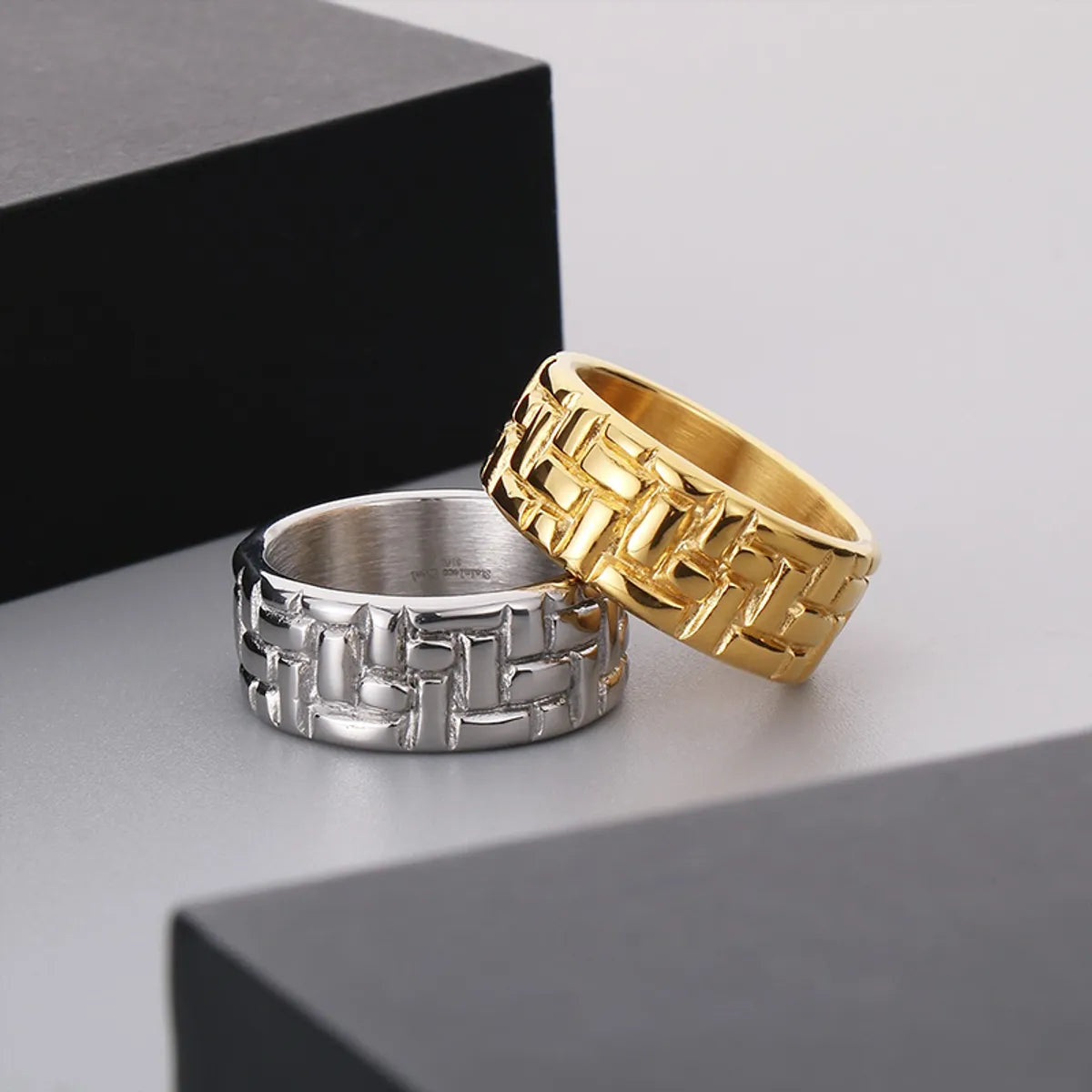 Stainless Steel 18K Gold Plated Simple Style Stripe Rings