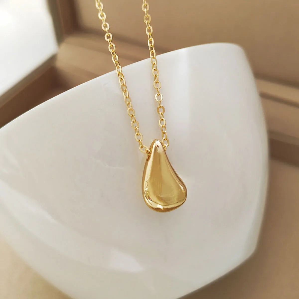 Stainless Steel 18K Gold Plated Simple Style Water Droplets Necklace