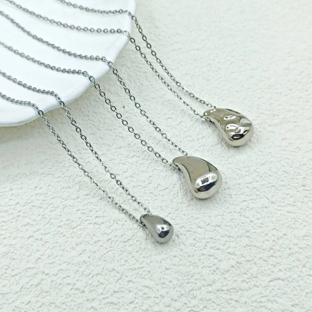 Stainless Steel 18K Gold Plated Simple Style Water Droplets Necklace