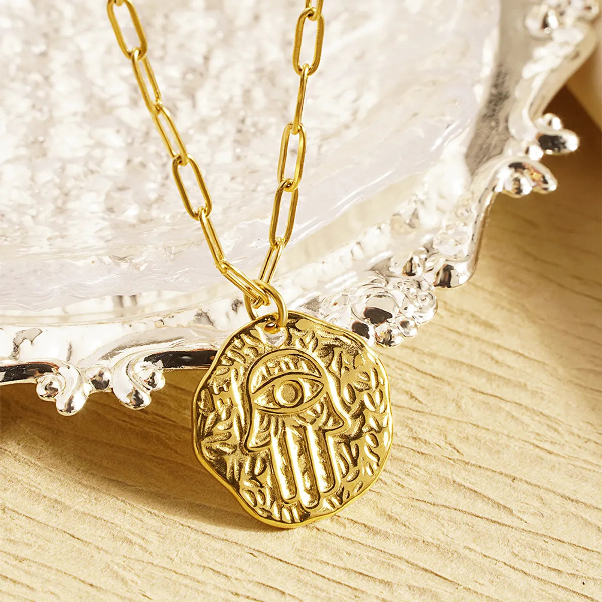 Stainless Steel 18K Gold Plated Vintage Style Hand Of Fatima Plating Pendant Necklace