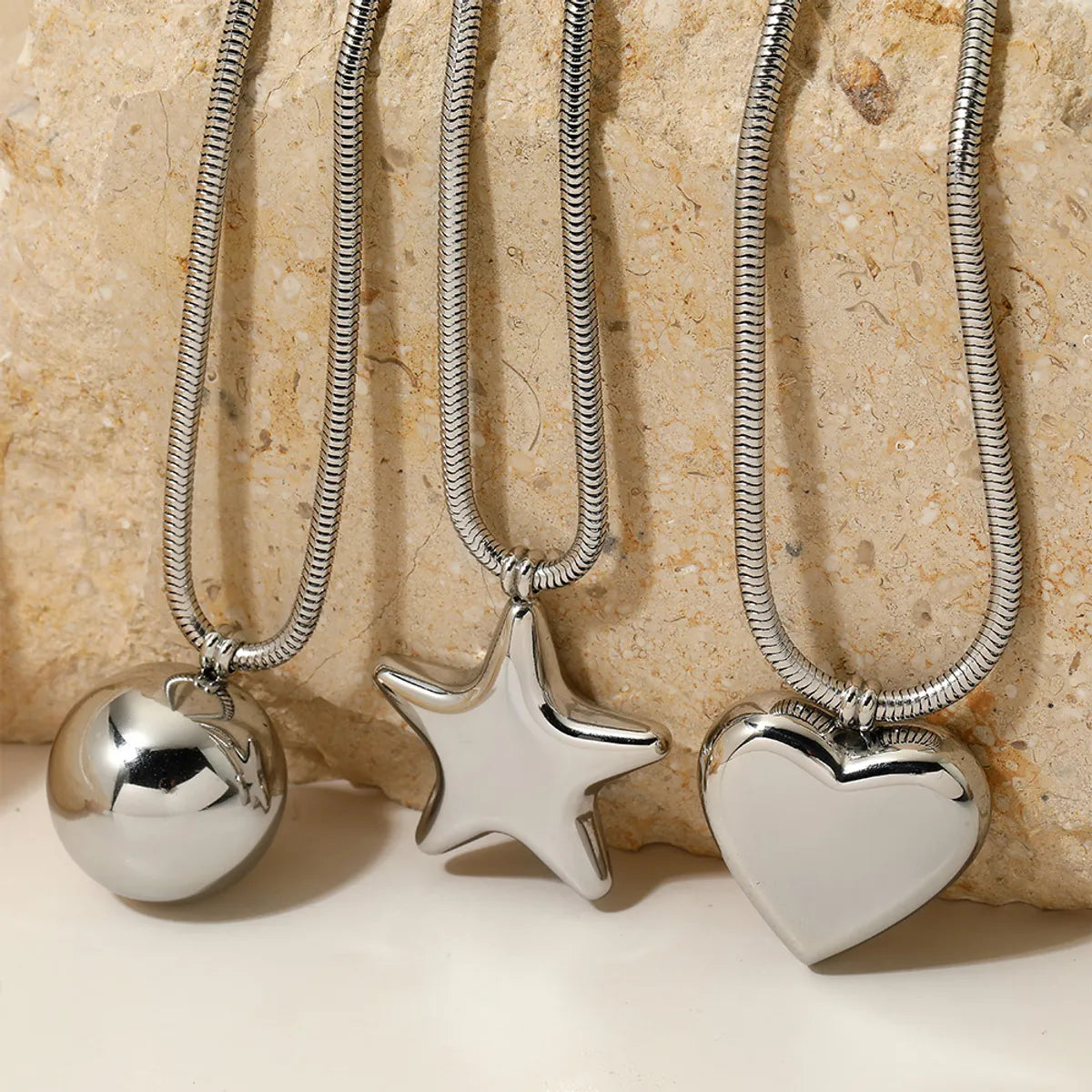 Stainless Steel Casual Simple Style Heart Shape Plating Pendant Necklace