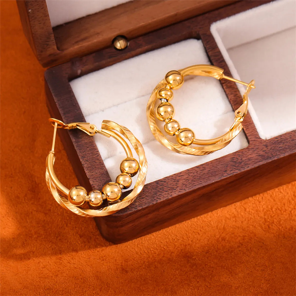 1 Pair Retro Simple Style C Shape Round Twist Plating Stainless Steel 18k Gold Plated Ear Studs