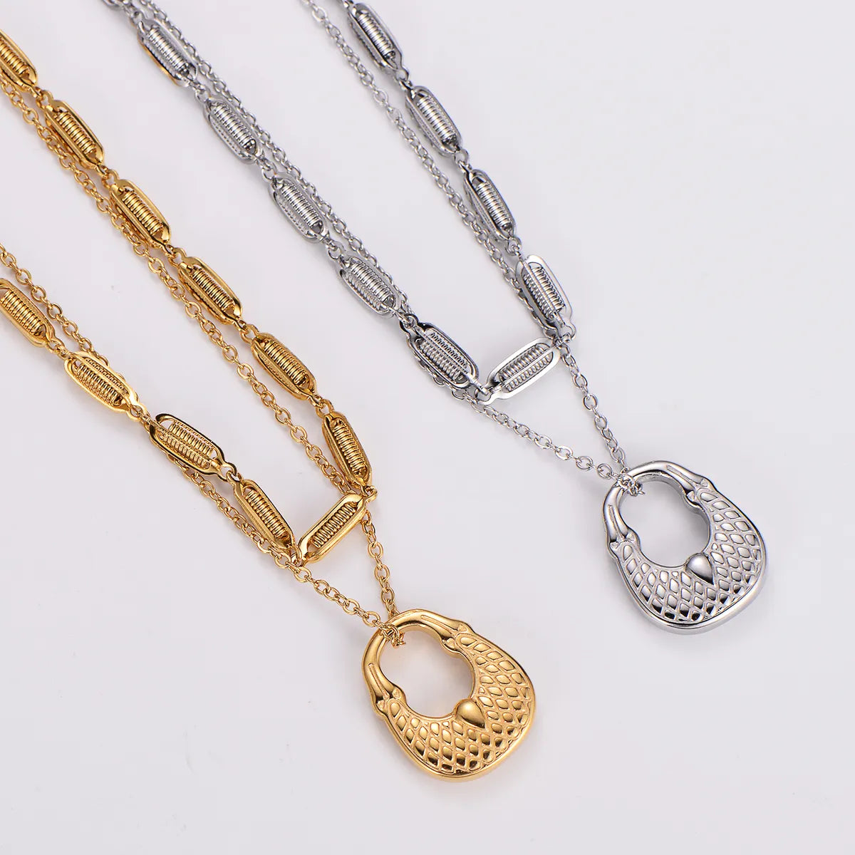 Stainless Steel Elegant Solid Color Pendant Necklace