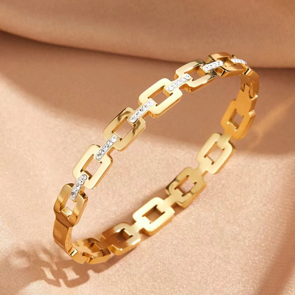 Simple Style Geometric 201 Stainless Steel Gold Plated Rhinestones Bangle In Bulk