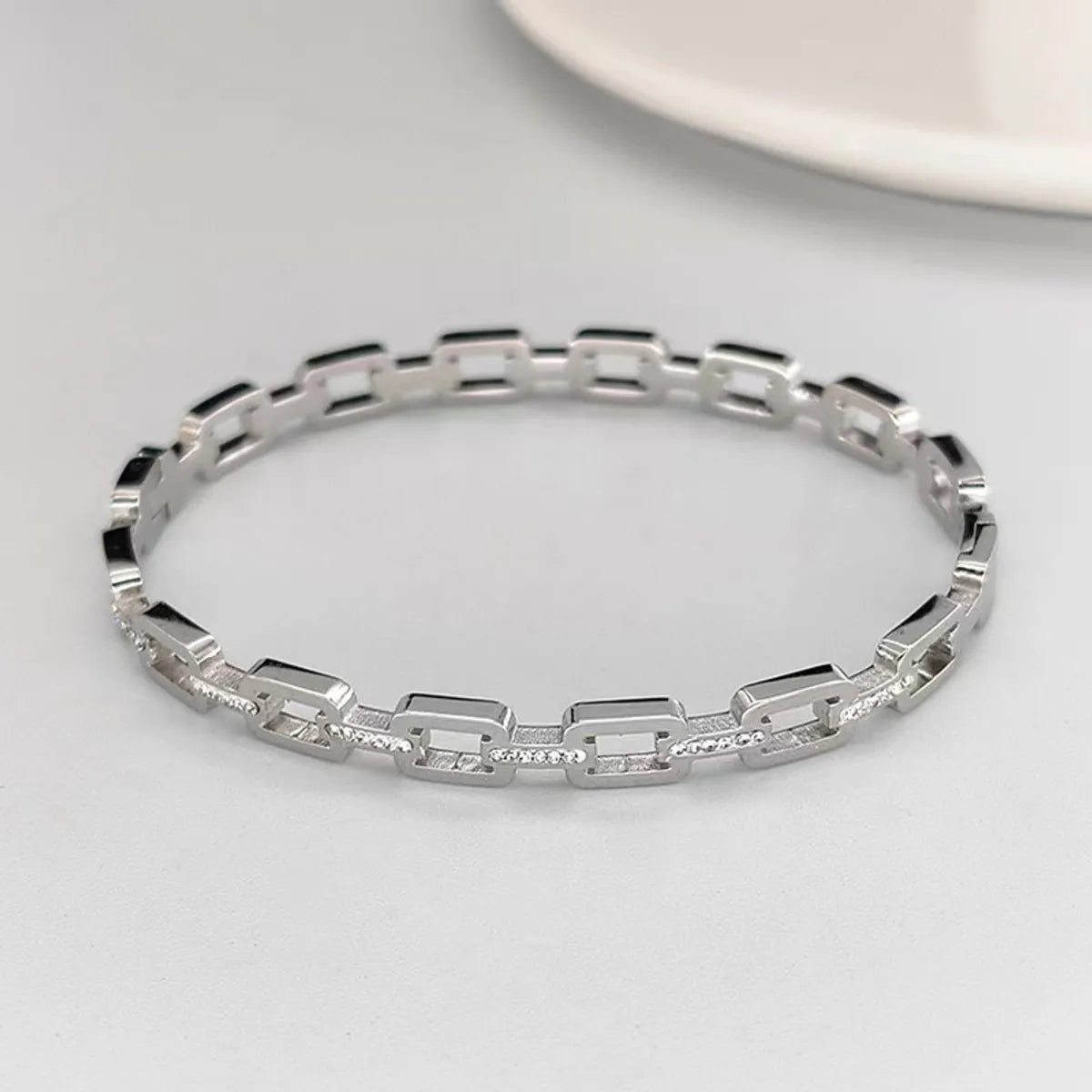 Simple Style Geometric 201 Stainless Steel Gold Plated Rhinestones Bangle In Bulk