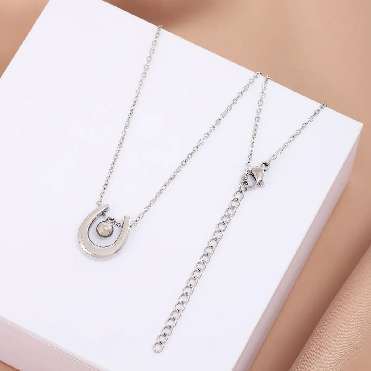 Stainless Steel Simple Style Classic Style U Shape Plating Pendant Necklace