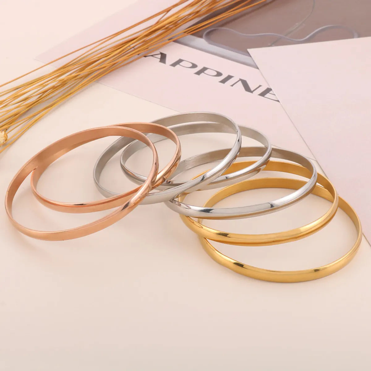 Simple Style Round Stainless Steel 18K Gold Plated Bangle In Bulk