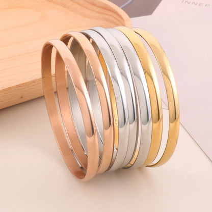 Simple Style Round Stainless Steel 18K Gold Plated Bangle In Bulk