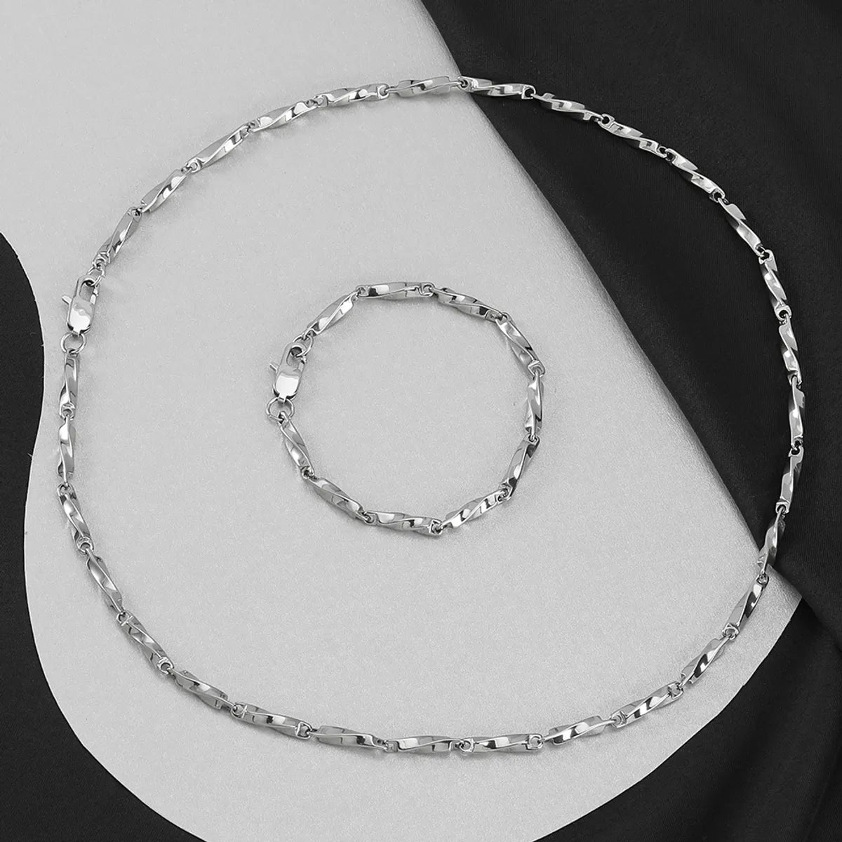 Stainless Steel Simple Style Solid Color Polishing Bracelets Necklace