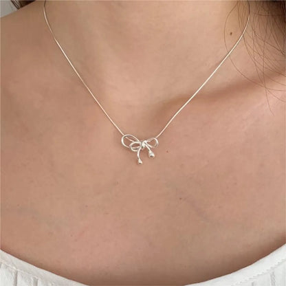 Sterling Silver Casual Chain Geometric Bow Knot Pendant Necklace