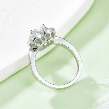 Sterling Silver Glam Simple Style Hollow Out Inlay Solid Color Moissanite Rings