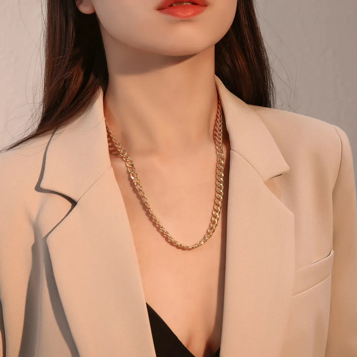 Street Hip-Hop Style Neck Chain Trend Necklace Fashion Simple Thick Chain Necklace Clavicle Chain Wholesale Nihaojewelry