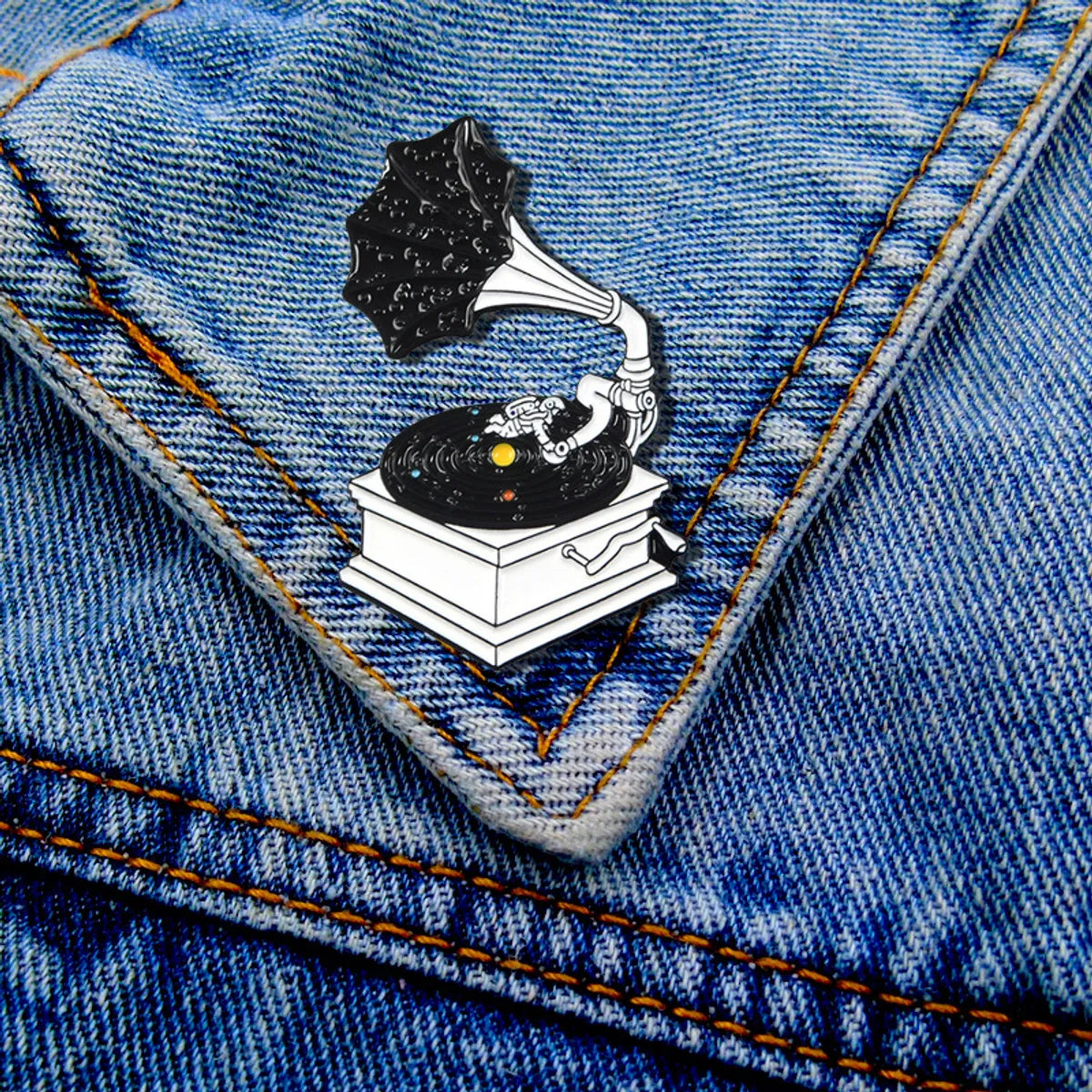 Streetwear Cartoon Character Alloy Enamel Unisex Brooches