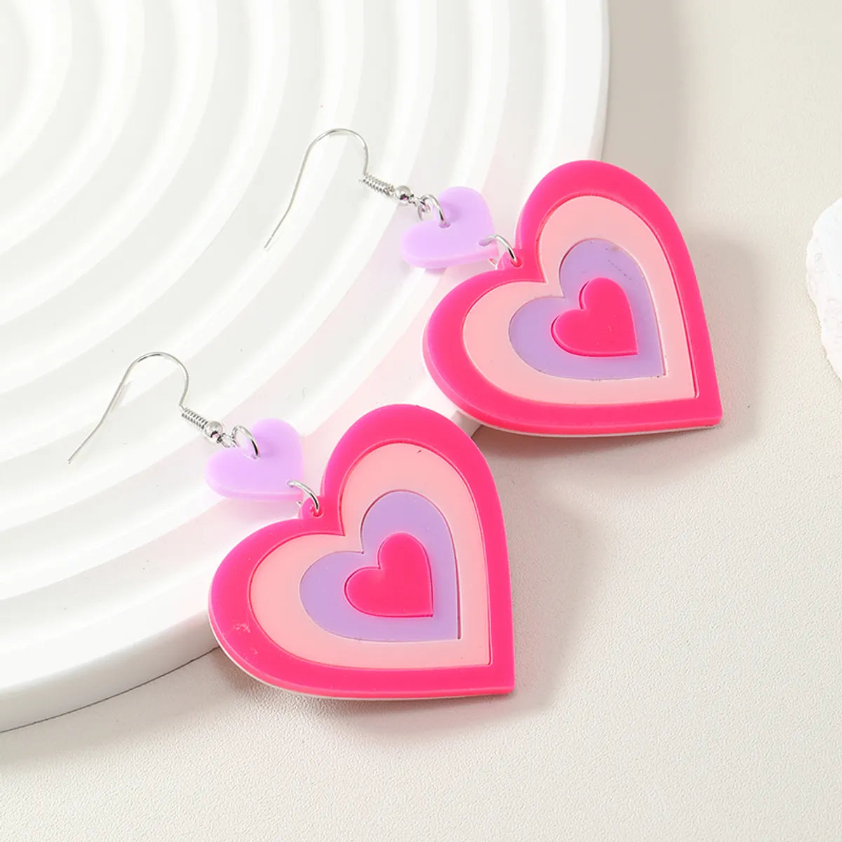 Streetwear Heart Shape Arylic Asymmetrical Acrylic Women's Drop Earrings