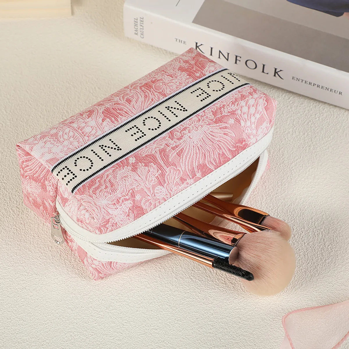 Streetwear Letter Solid Color PVC Square Makeup Bags