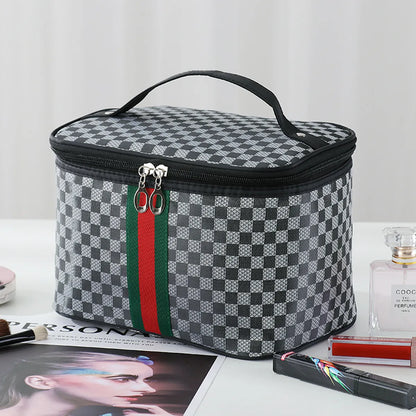 Streetwear Plaid Polyester Square Makeup Bags