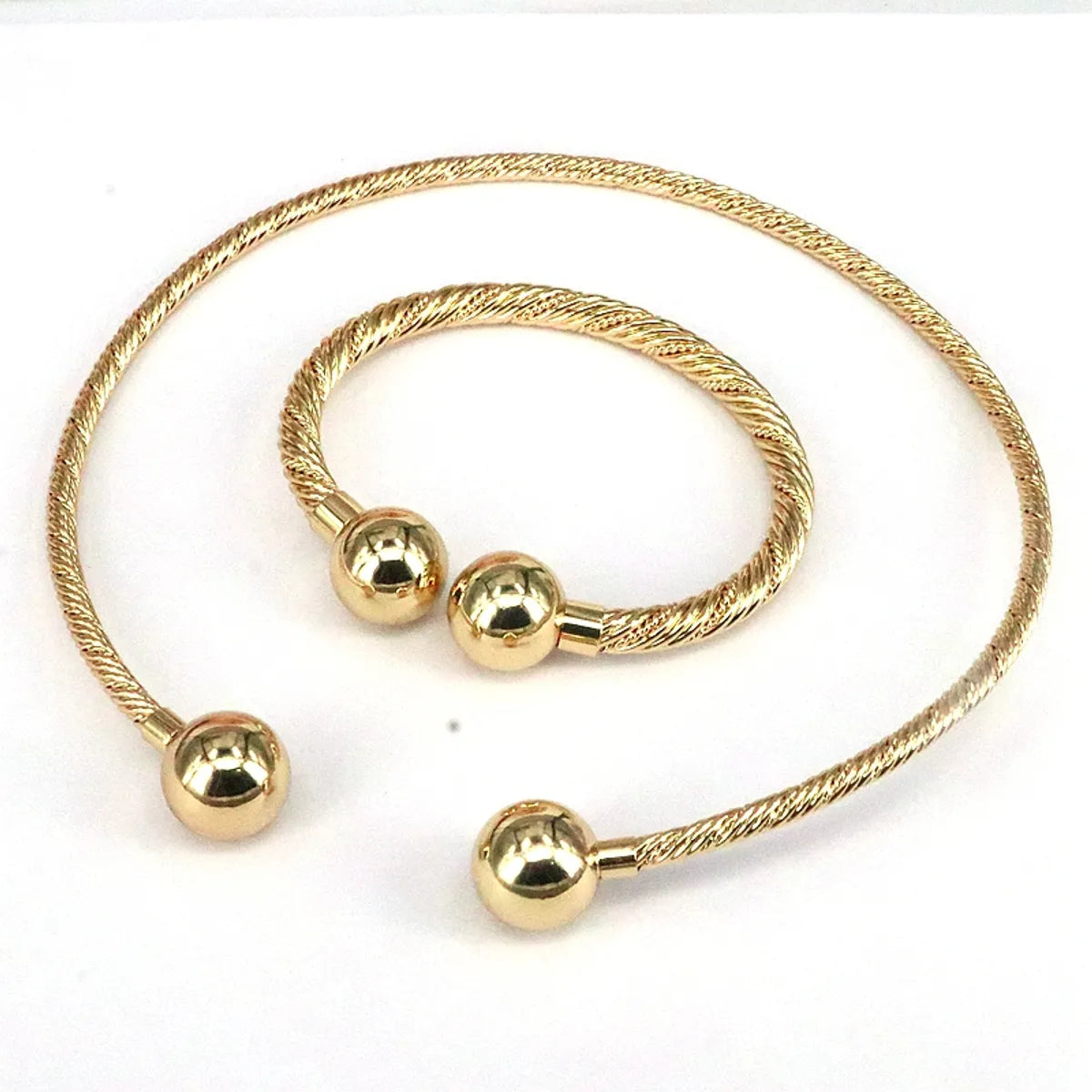 Streetwear Round Copper Plating 18k Gold Plated Bracelets Necklace