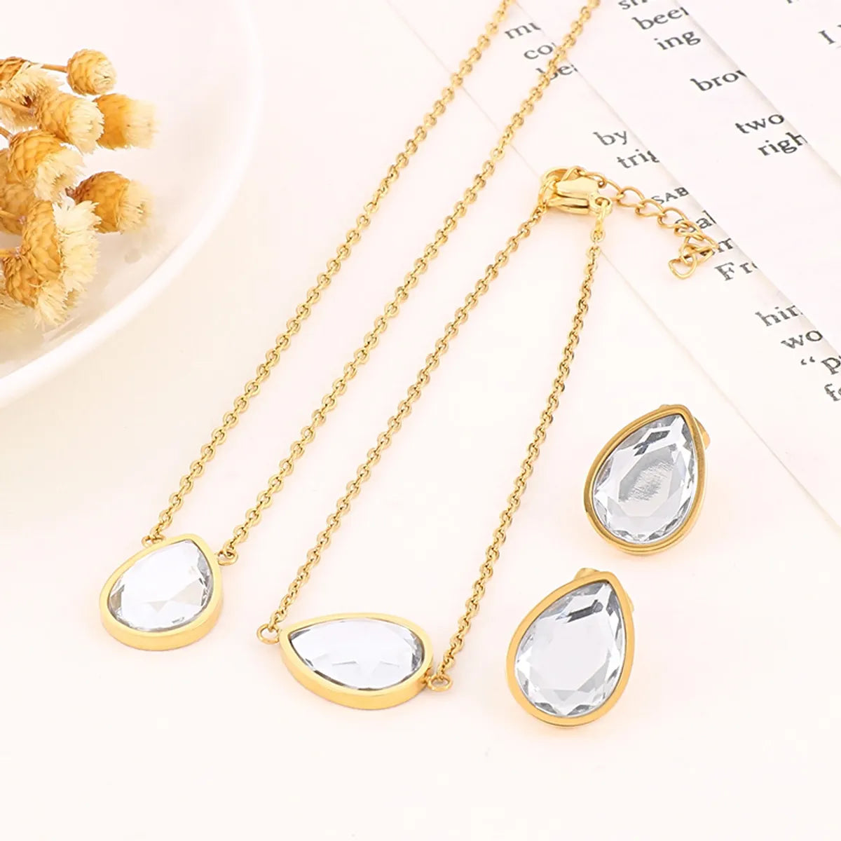 Streetwear Shiny Water Droplets Titanium Steel Plating Inlay Glass 18k Gold Plated Jewelry Set